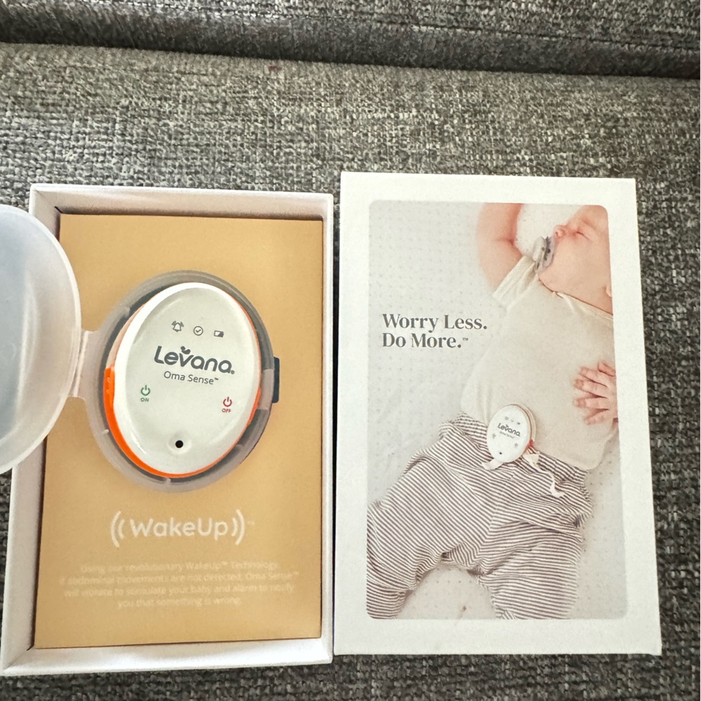 Levana Oma sense breathing baby monitor like new